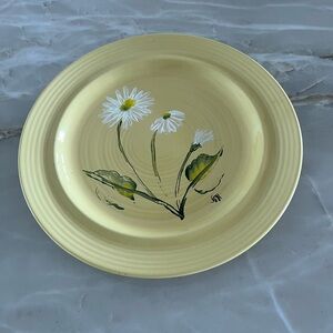 FURIO Yellow Floral Ceramic Dinner Plate - Hand-Painted Daisy Design